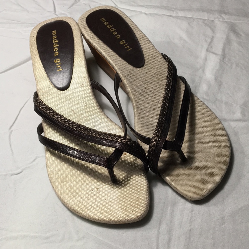 Brown wedges